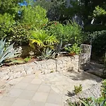 Front Villa, Garden, Quiet Bay, Boat Mooring - Bleu Villa Milna (Brac)
