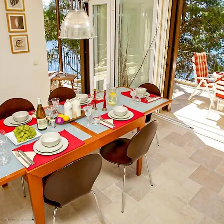 Front Villa, Garden, Quiet Bay, Boat Mooring - Bleu ヴィラ
